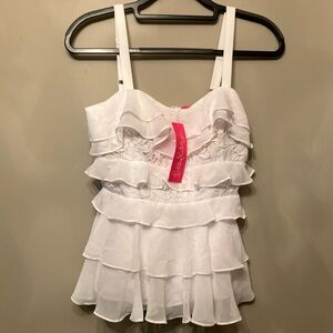 Lilly Pulitzer size 2 Resort White lace sheer ruffle top